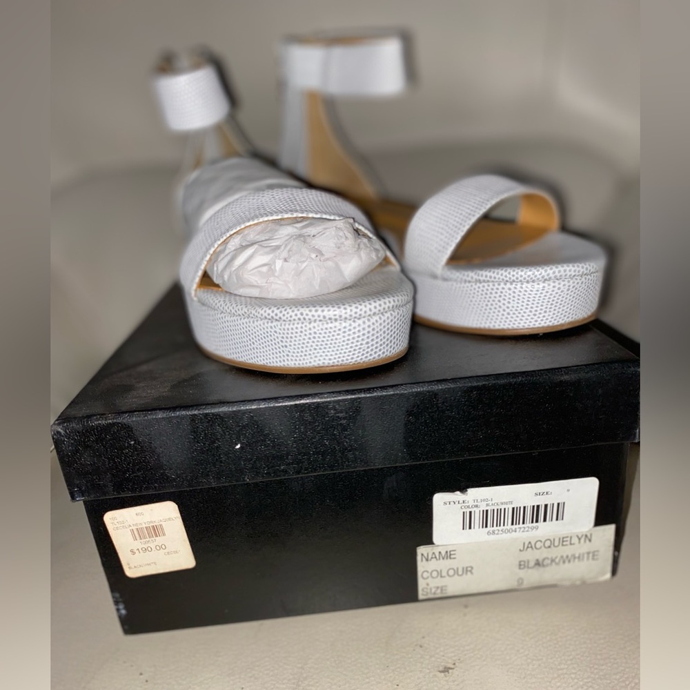 Cecelia New York Sandals , Size 9